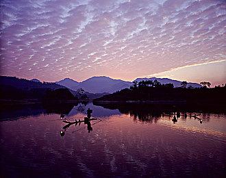 《赛博朋克2077》画质MOD 家具细节等级大幅优化